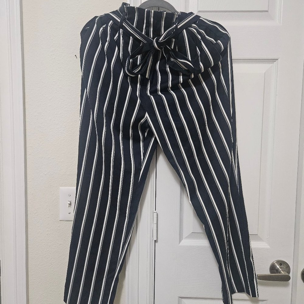 H&M Striped Navy Paperbag Pants